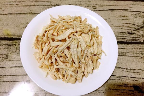 手撕鸡肉的做法图解6