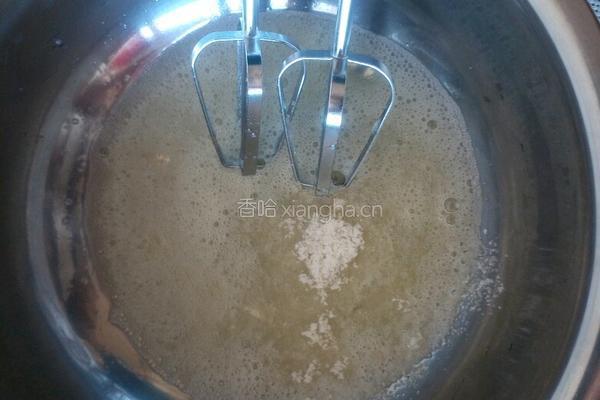 5寸黑芝麻戚风蛋糕的做法图解10