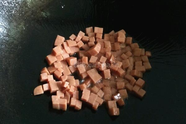 芥蓝火腿炒饭的做法图解3