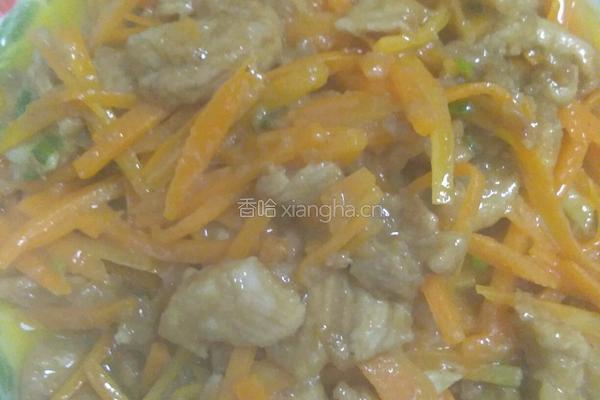 胡萝卜炒脊梁肉的做法图解5