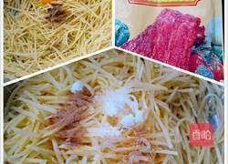 土豆丝饼的做法图解2