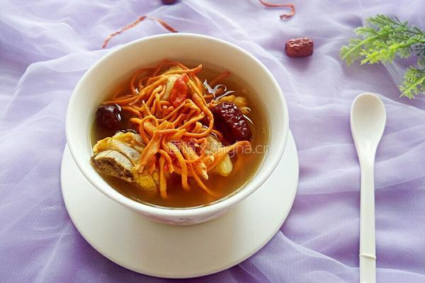 虫草花煲排骨