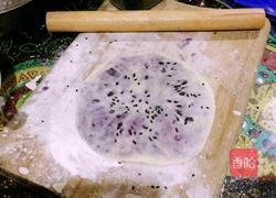紫薯芝麻薄饼的做法图解2