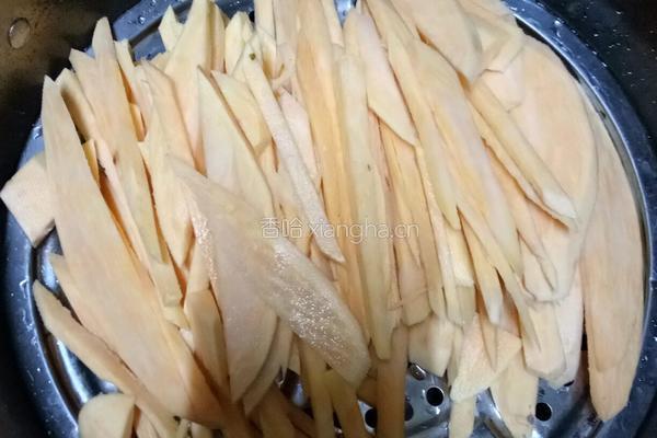 香甜地瓜芝麻饼的做法图解3