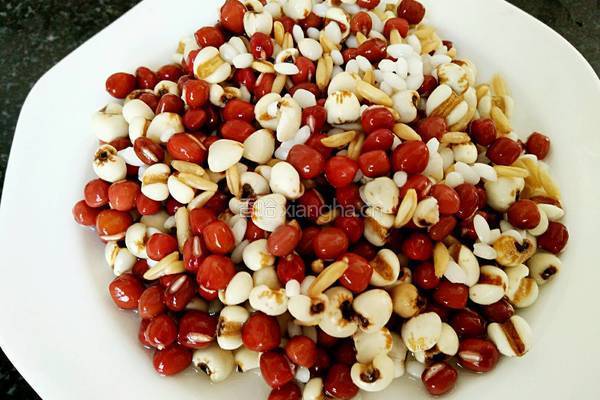 薏米红豆汤（瘦身）的做法图解2