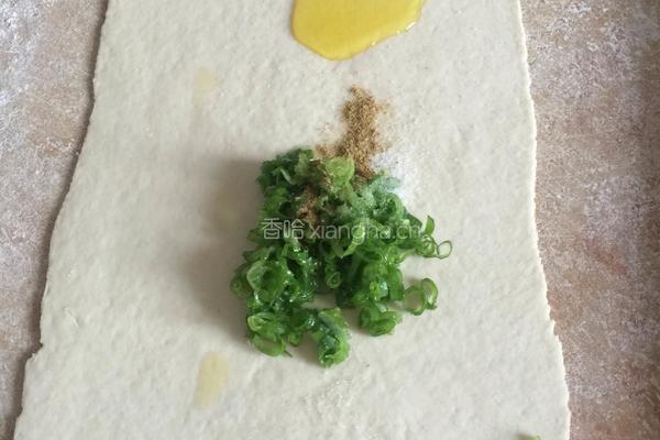 葱香花卷的做法图解7