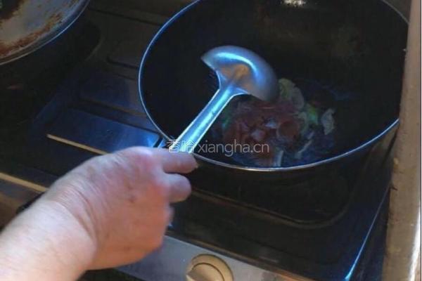 芸豆炖肉的做法图解3