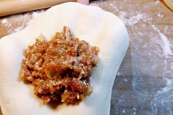 洋葱牛肉馅饼的做法图解13