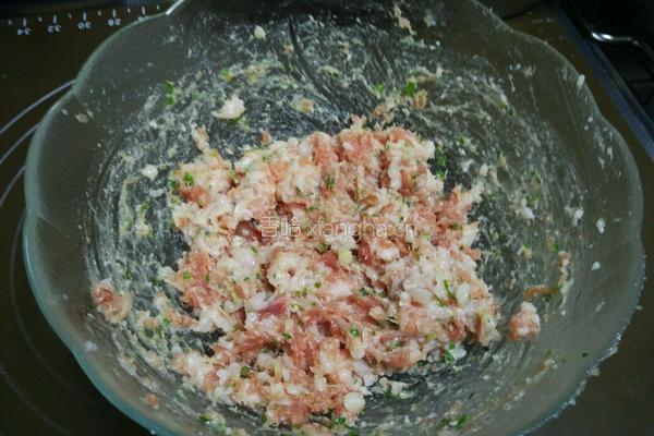 芹菜猪肉饺子馅的做法图解13
