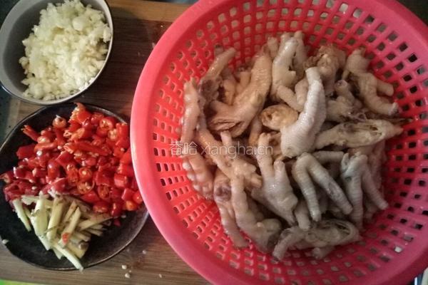 麻辣鸡爪的做法图解2
