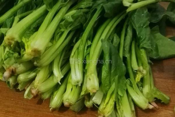 芝麻菠菜的做法图解1