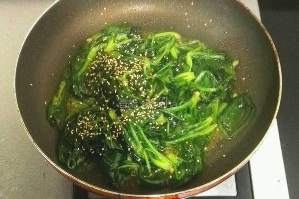 芝麻菠菜的做法图解7