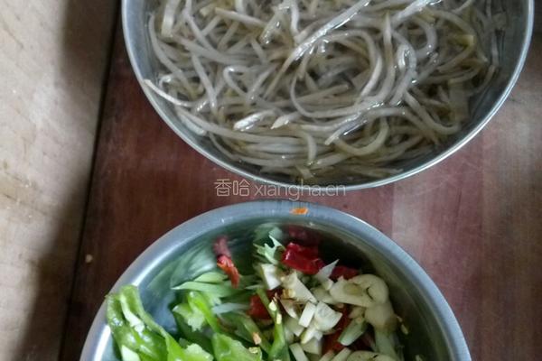 辣炒咸菜的做法图解1