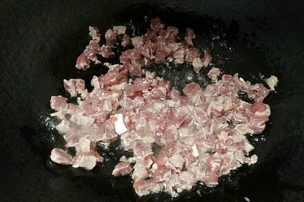 鲜豌豆牛肉粒的做法图解6