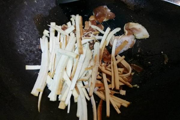 香干韭黄百财肉丝的做法图解5