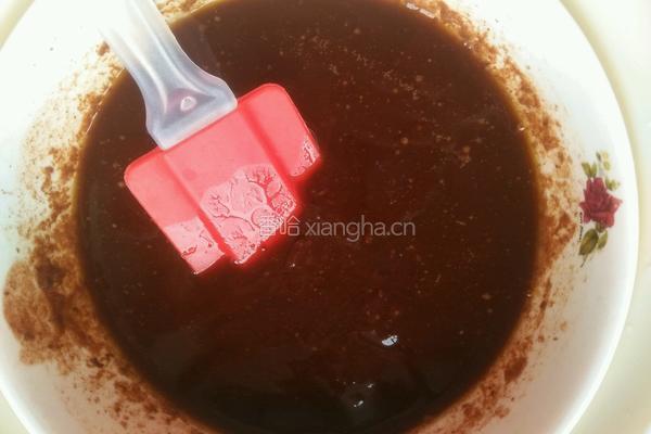 巧克力小蛋糕的做法图解2