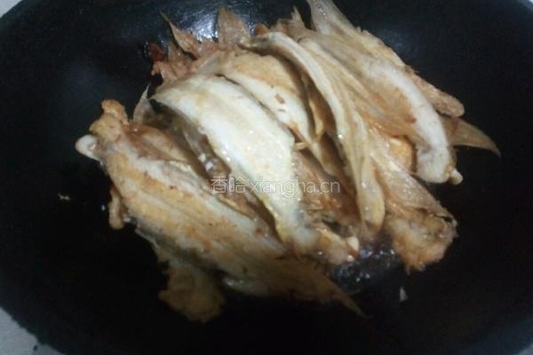 红烧鳎目鱼的做法图解11