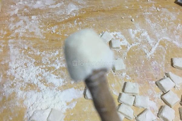 五彩酒窝面的做法图解4