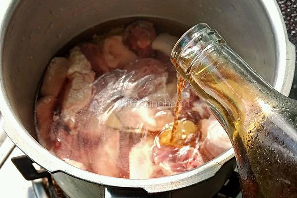土豆啤酒鸭的做法图解4