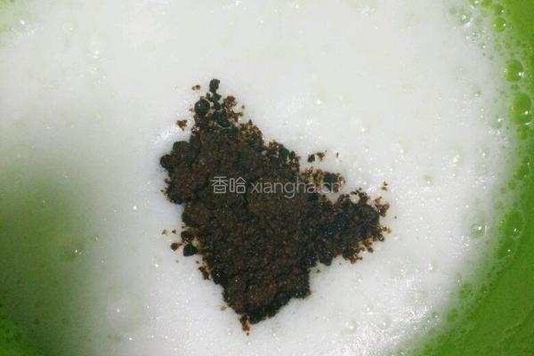 8寸红糖戚风蛋糕的做法图解5