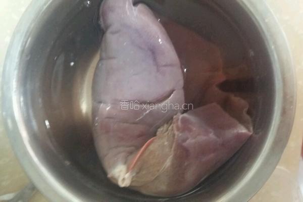 凉切猪肝的做法图解1