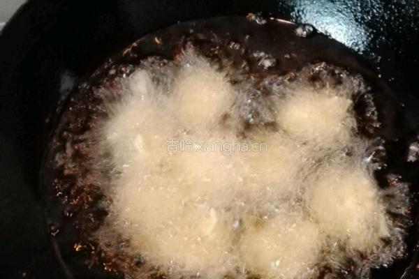 炸萝卜豆腐肉丸的做法图解16