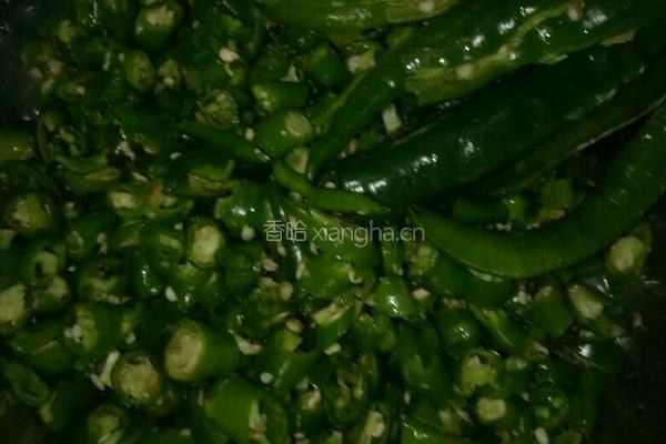 面煎辣椒的做法图解1