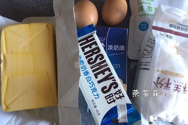 红豆沙抹茶甜点的做法图解1