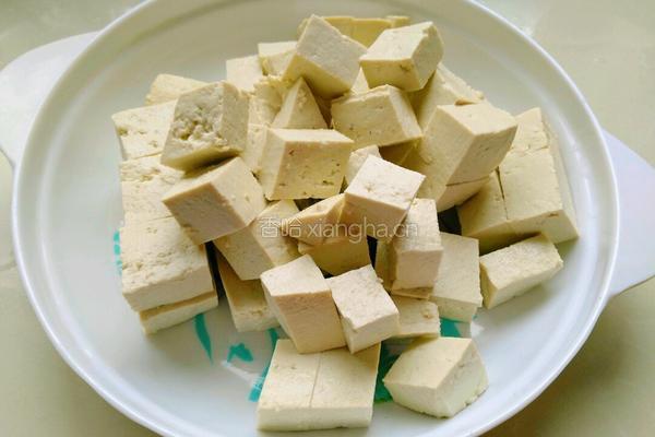 麻辣豆腐的做法图解1