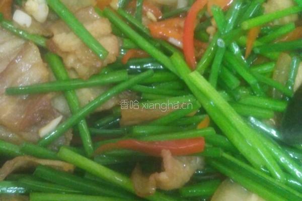 韭菜苔炒三层肉的做法图解5