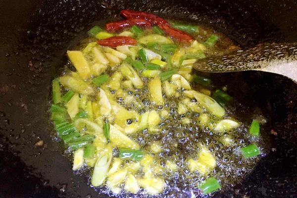 酸菜肉丝炒米饭的做法图解5