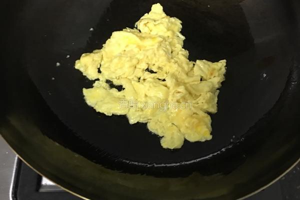 黄瓜木耳炒鸡蛋的做法图解5