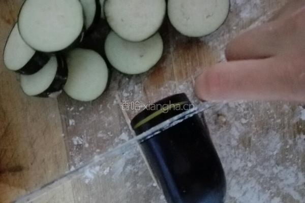 红烧茄盒的做法图解3