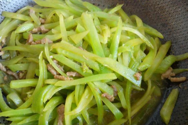 肉炒莴苣丝的做法图解6