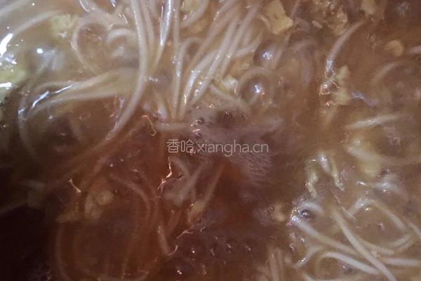 鸡蛋炝锅面条的做法图解7