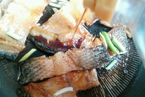 蒜香鱼干的做法图解7