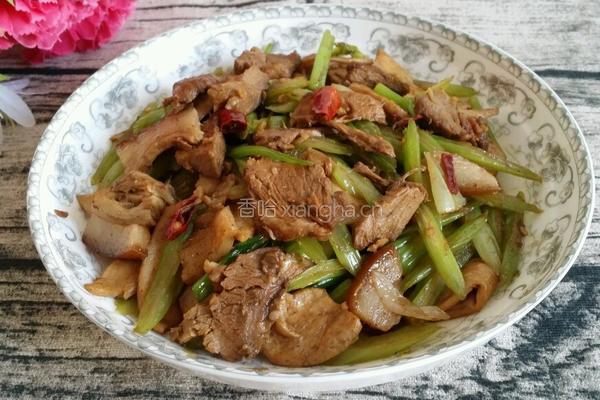 芹菜炒肉的做法图解6