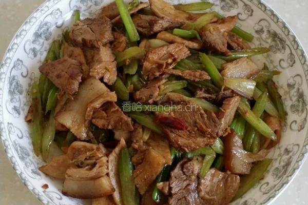 芹菜炒肉的做法图解5