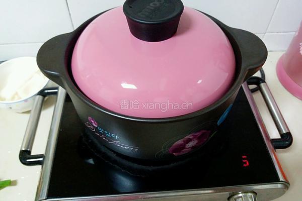 竹荪杂菌炖鸡汤的做法图解6