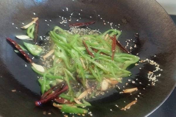 酸辣豆芽的做法图解6