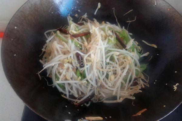 酸辣豆芽的做法图解7