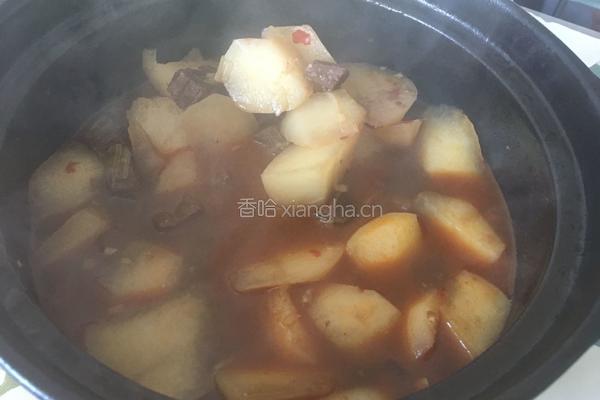 牛肉萝卜煲的做法图解8