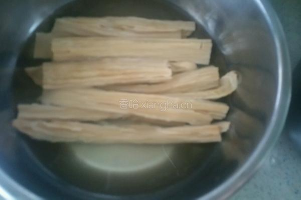 营养拌菜的做法图解1
