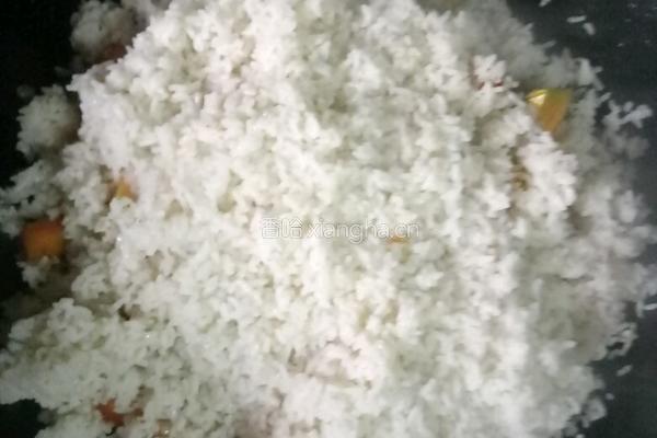 油焖南瓜米饭的做法图解5