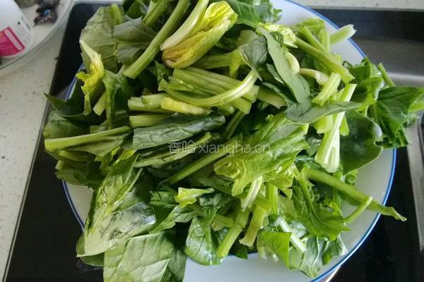 炫彩鸡丝菠菜粉儿的做法图解2