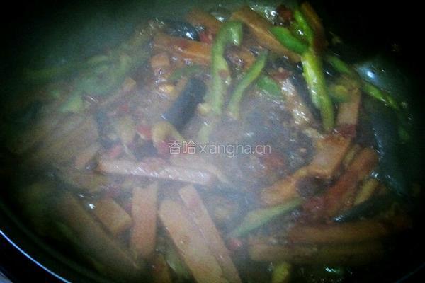 豆瓣茄子火腿的做法图解7