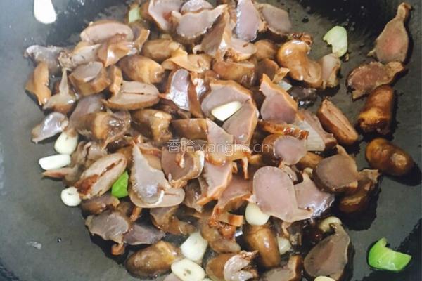 爆炒鸭胗的做法图解5