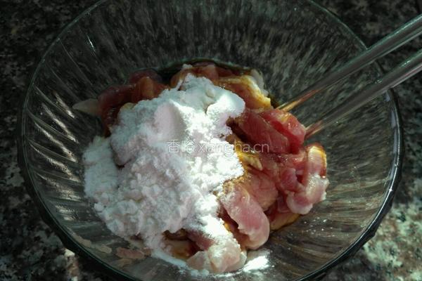 荷兰豆炒肉的做法图解3