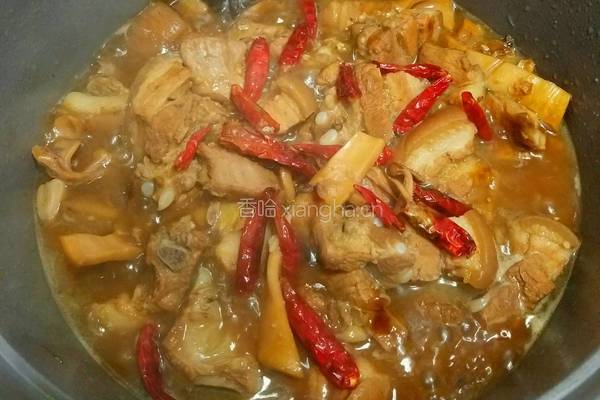 魷魚炆腩肉的做法图解9