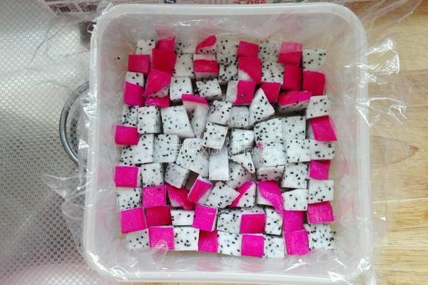 多彩蔬果椰汁糕的做法图解13